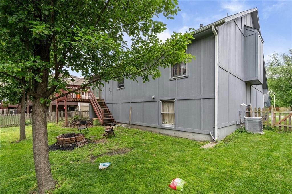 6413 Anderson Street — photo 35