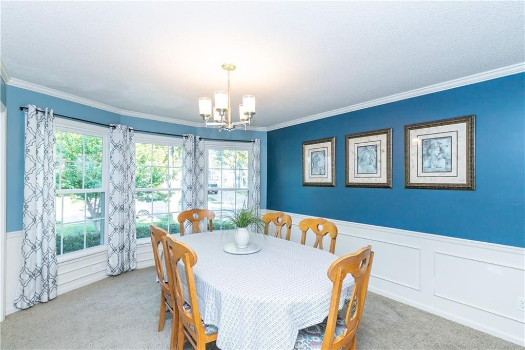 11938 S Hallet Street — photo 4