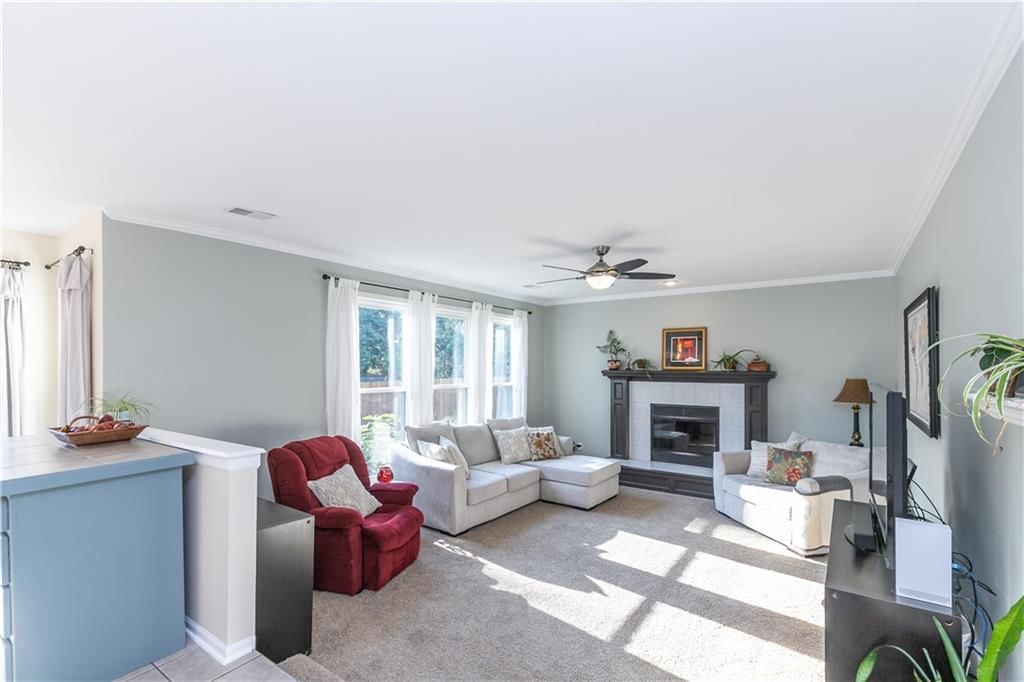 11938 S Hallet Street — photo 12