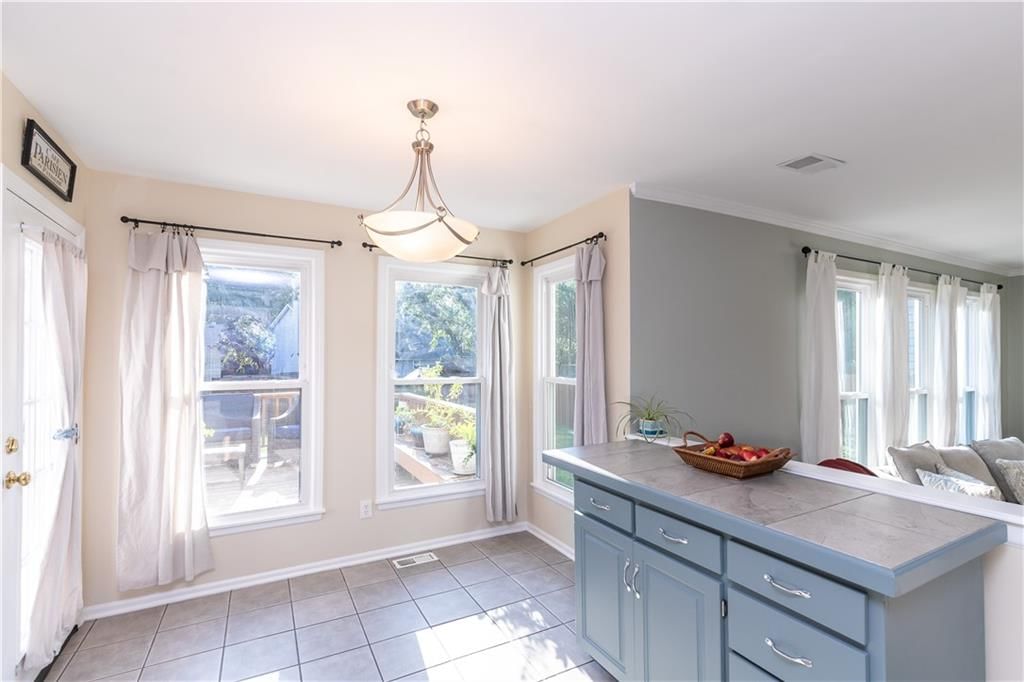 11938 S Hallet Street — photo 42