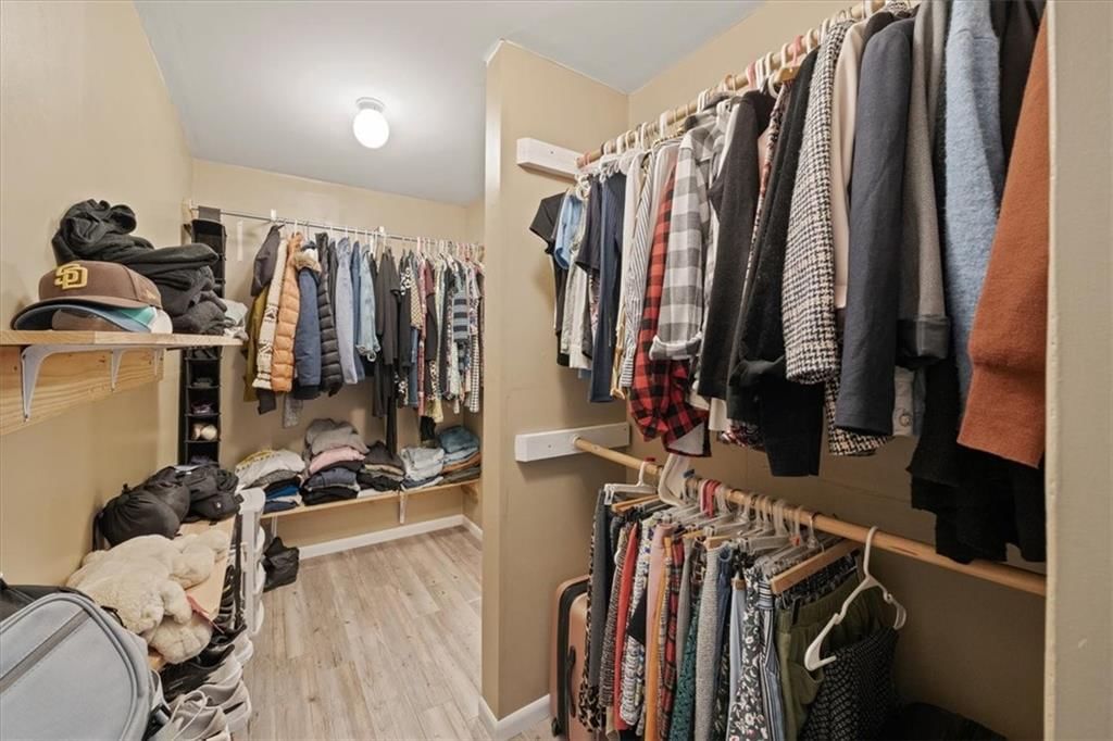 8337 MERCIER Street — photo 18