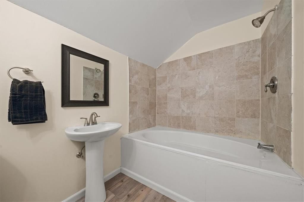8337 MERCIER Street — photo 19