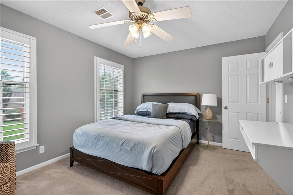 13013 Sherwood Street — photo 38