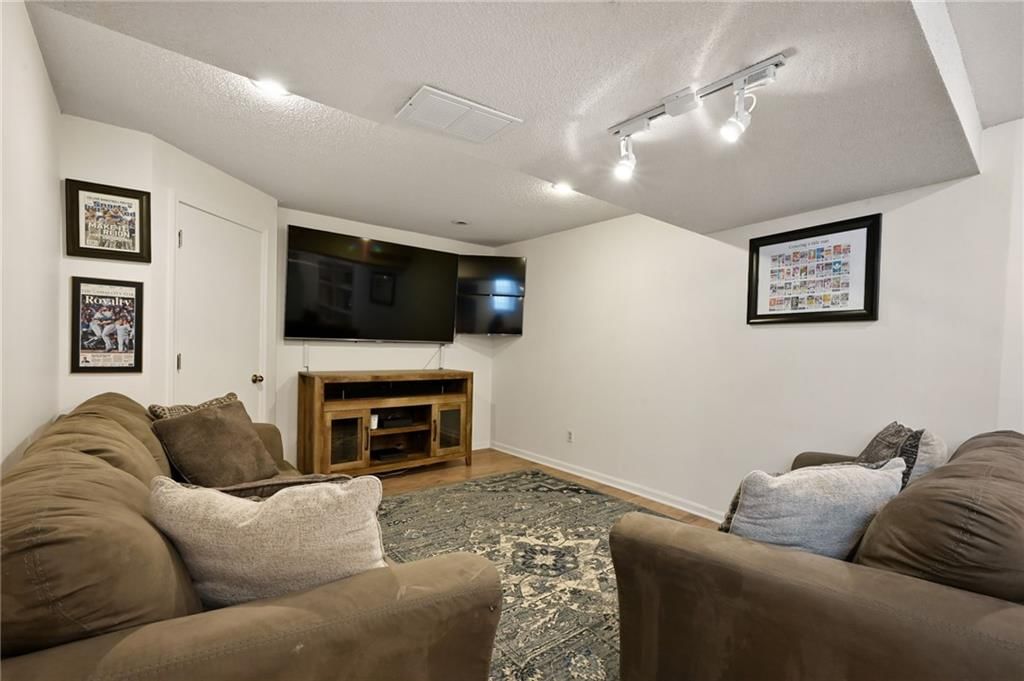 7929 W 113th Terrace — photo 23