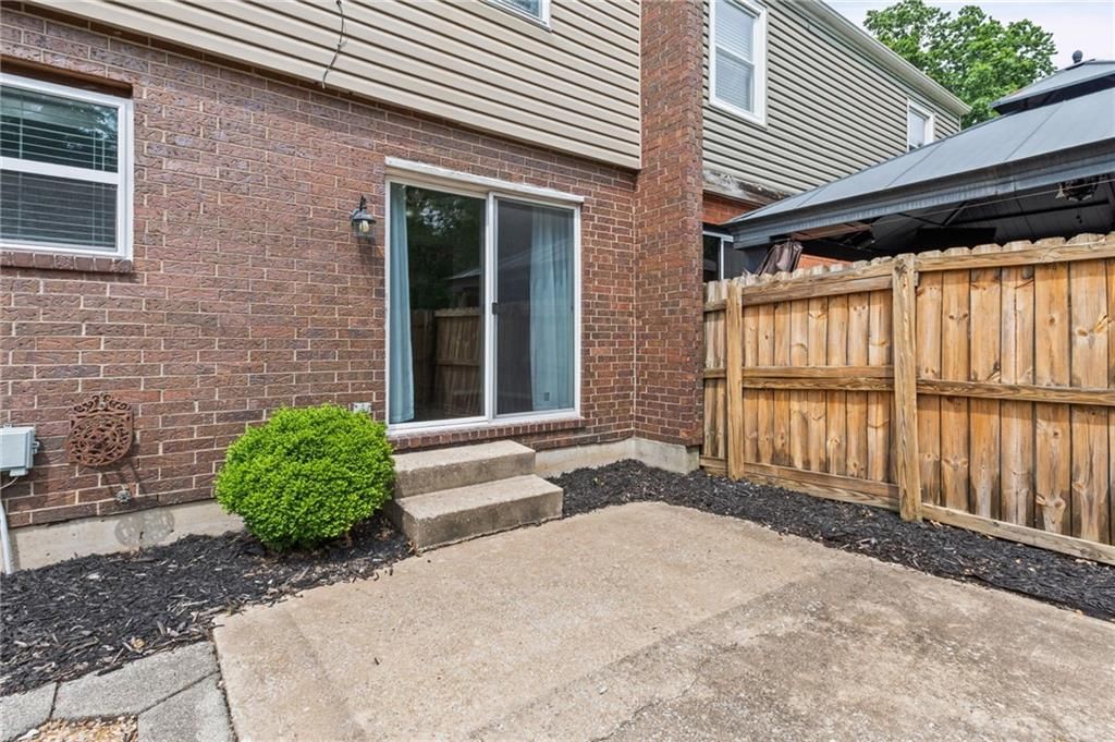 3723 NE Colonial Drive — photo 27