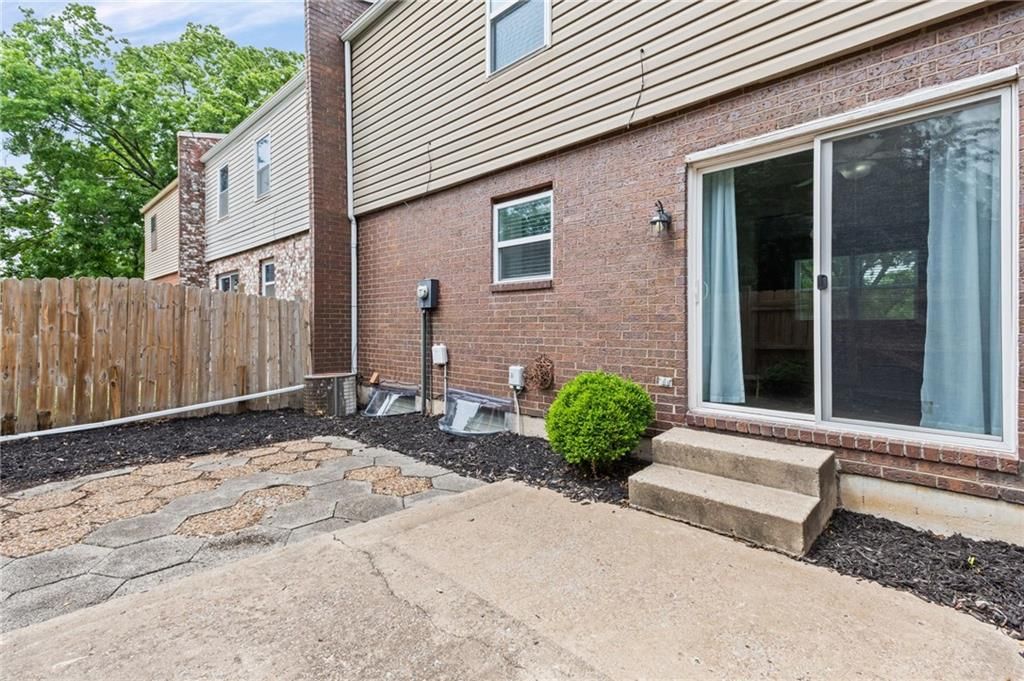 3723 NE Colonial Drive — photo 28