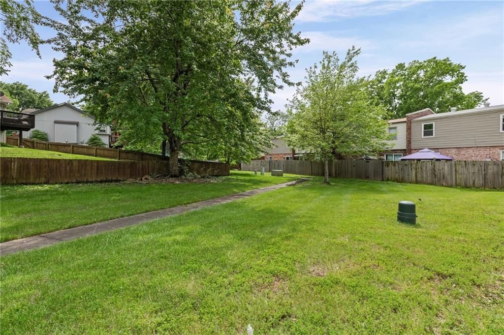 3723 NE Colonial Drive — photo 35