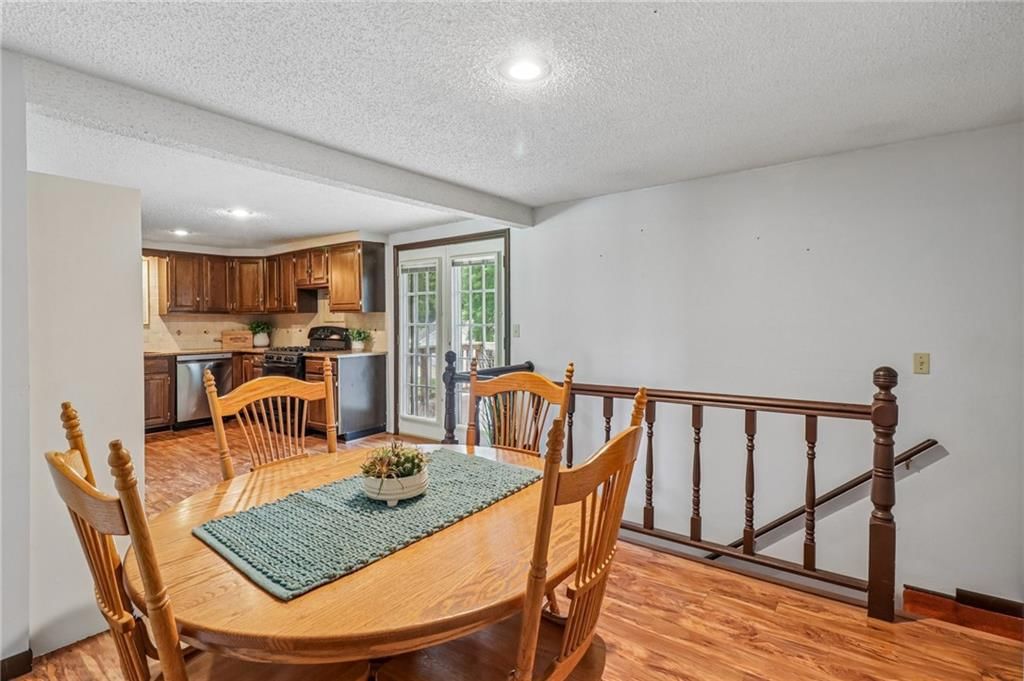 5113 Ridgewood Drive — photo 8