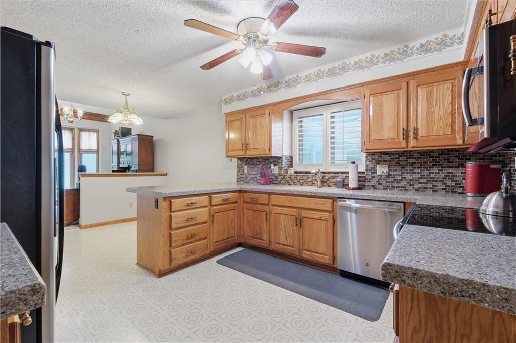 16510 W 133rd Street — photo 12