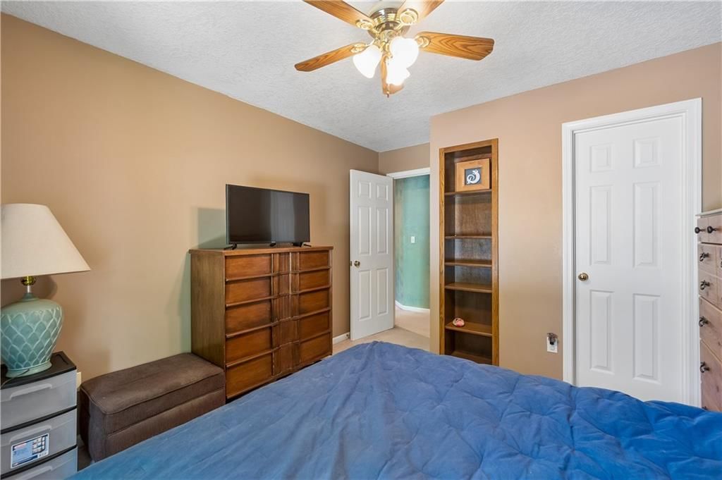 1007 NE 106th Court — photo 17