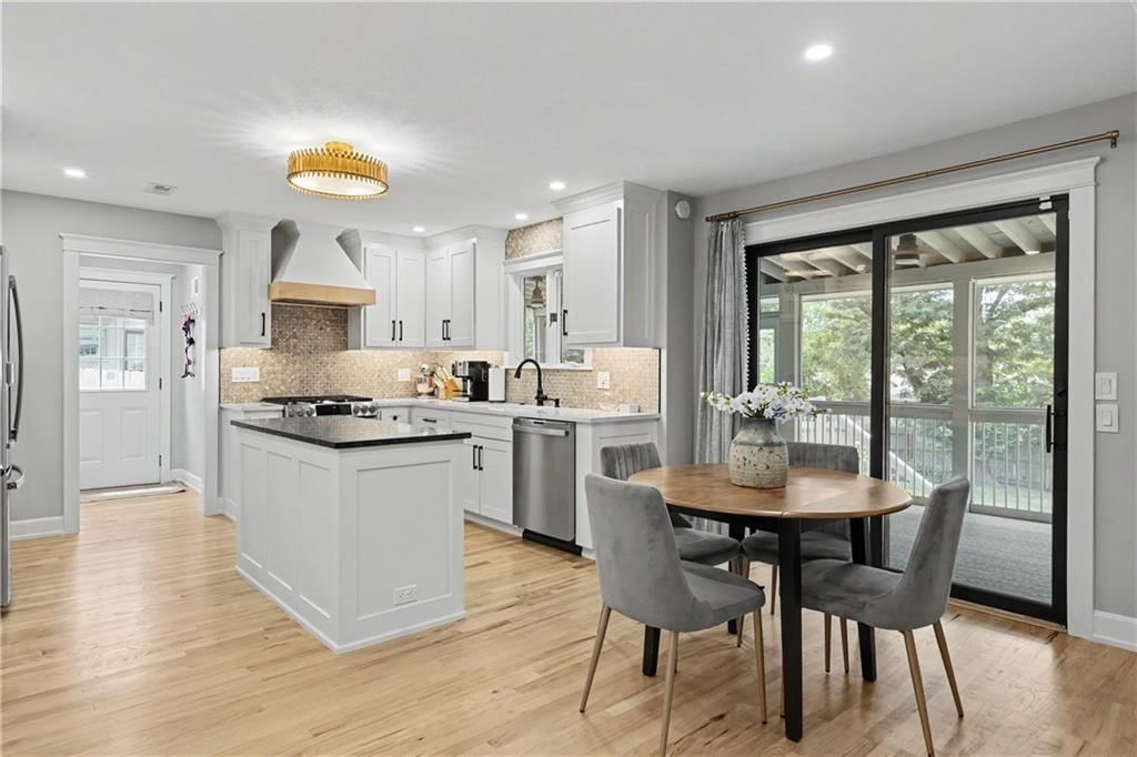 8020 W 116th Street — photo 7