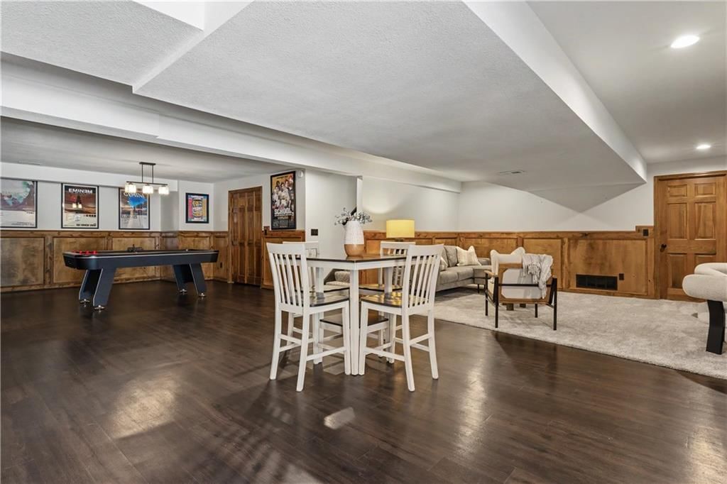 8020 W 116th Street — photo 41