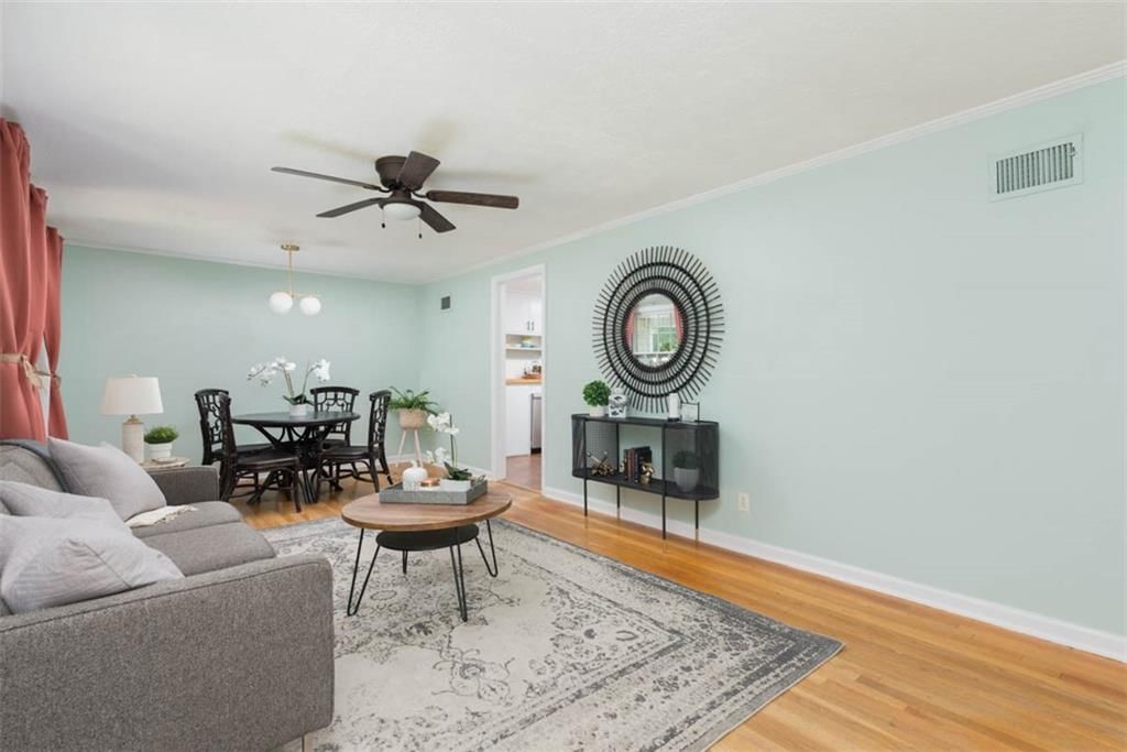 7625 Locust Street — photo 4