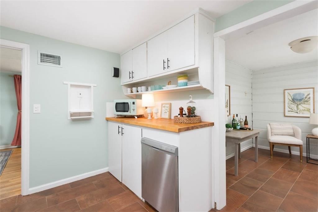 7625 Locust Street — photo 16