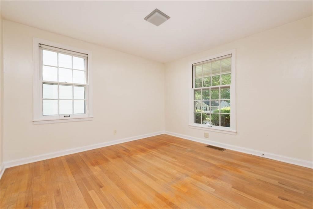 7625 Locust Street — photo 23