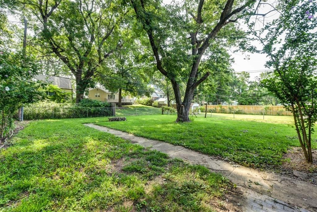7625 Locust Street — photo 30