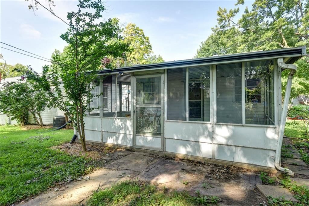 7625 Locust Street — photo 40
