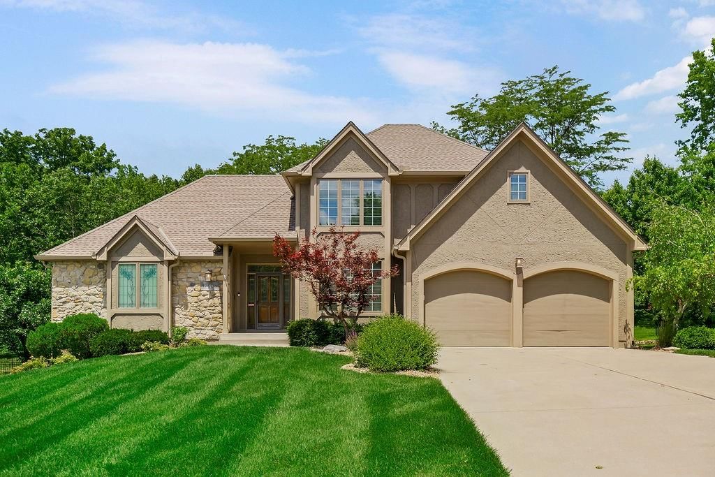 17608 E 48th Terrace Court — photo 3