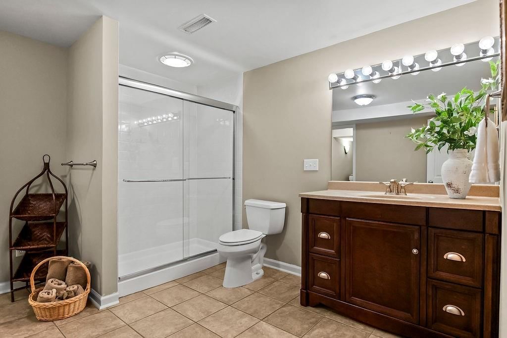 17608 E 48th Terrace Court — photo 32