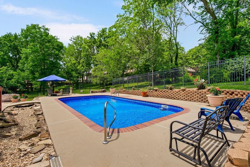 17608 E 48th Terrace Court — photo 35