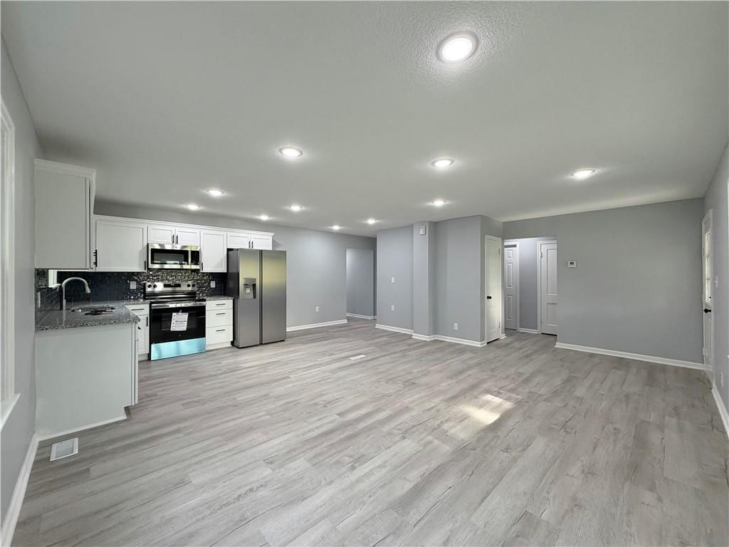 1875 N 33rd Street — photo 8
