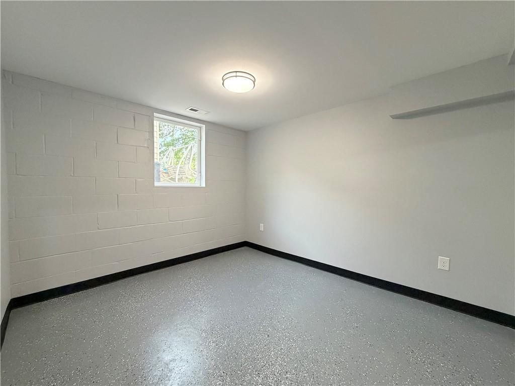 1875 N 33rd Street — photo 14