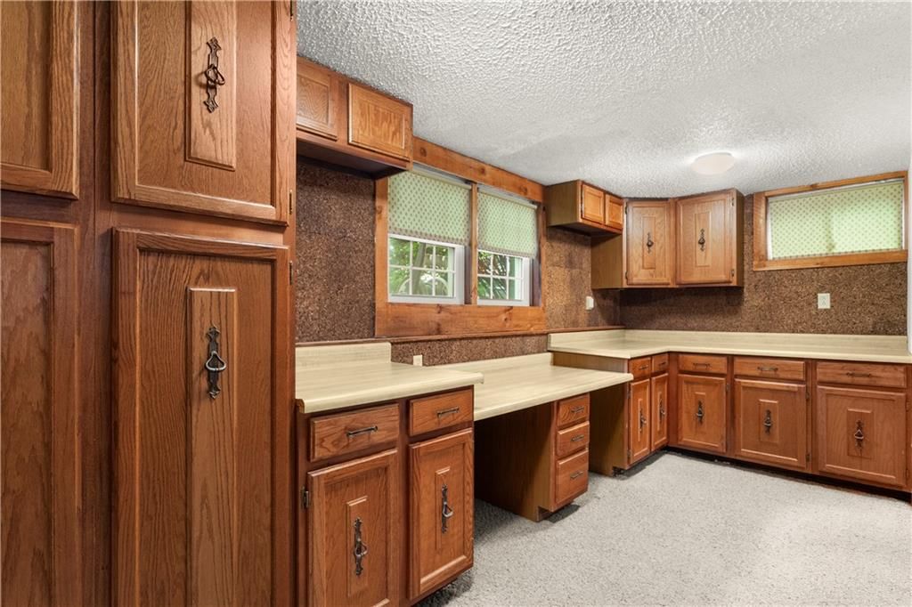 2505 S Whitney Avenue — photo 24