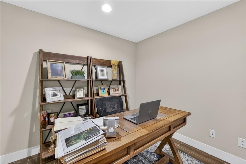9363 Lind Road — photo 56
