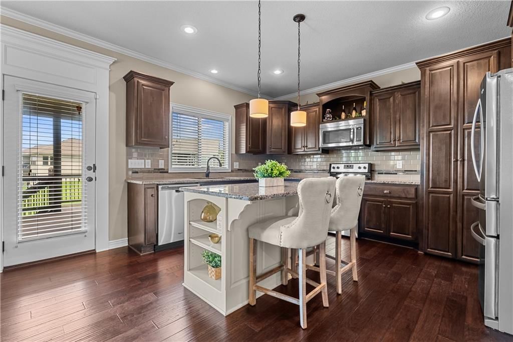 1218 Becket Court — photo 17