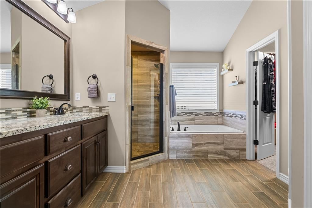 1218 Becket Court — photo 25