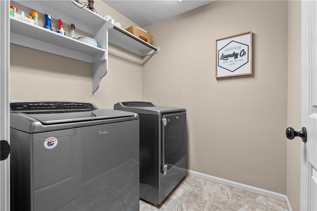 1218 Becket Court — photo 31