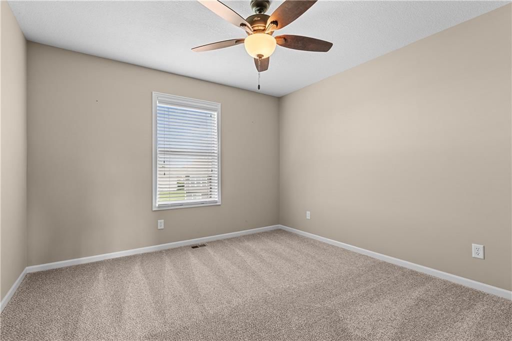 1218 Becket Court — photo 32