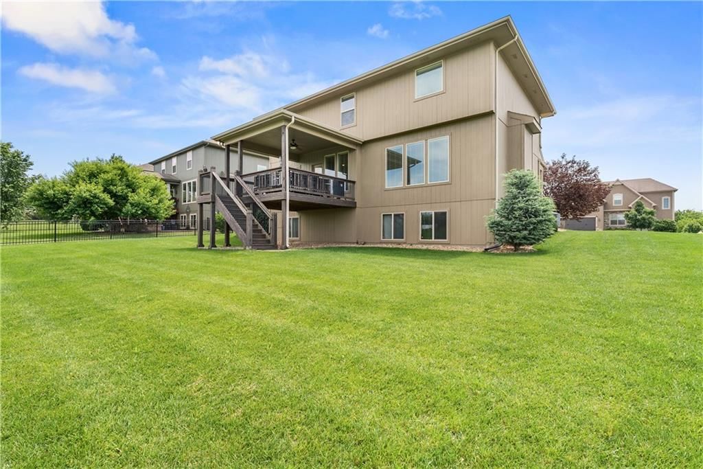 1218 Becket Court — photo 34