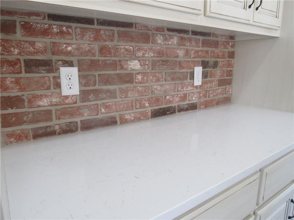 1000 E Pearl Street — photo 9