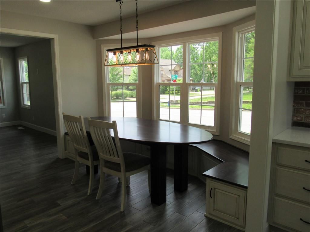 1000 E Pearl Street — photo 12