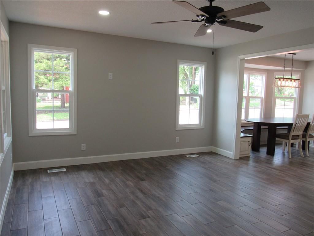 1000 E Pearl Street — photo 17