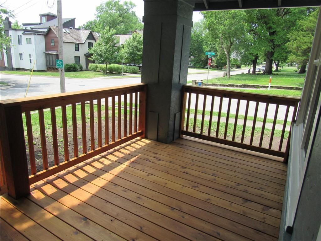 1000 E Pearl Street — photo 28