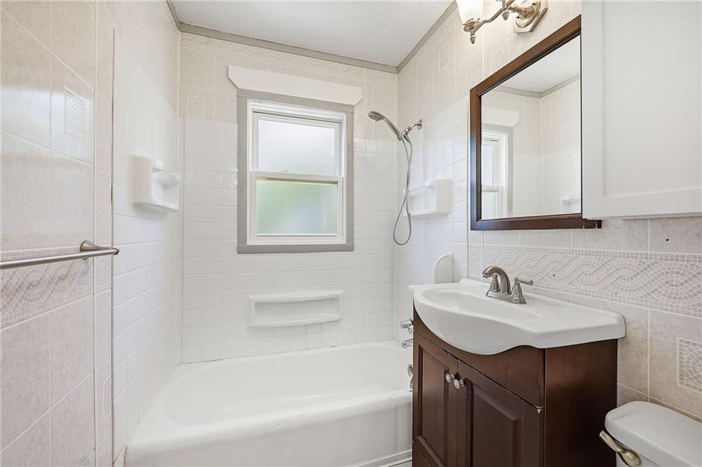 2706 S 28th Street — photo 16
