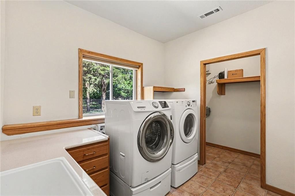 58 W Lake Road — photo 14