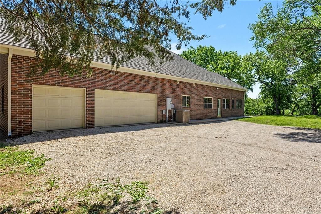 58 W Lake Road — photo 33