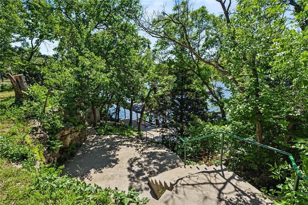 58 W Lake Road — photo 35