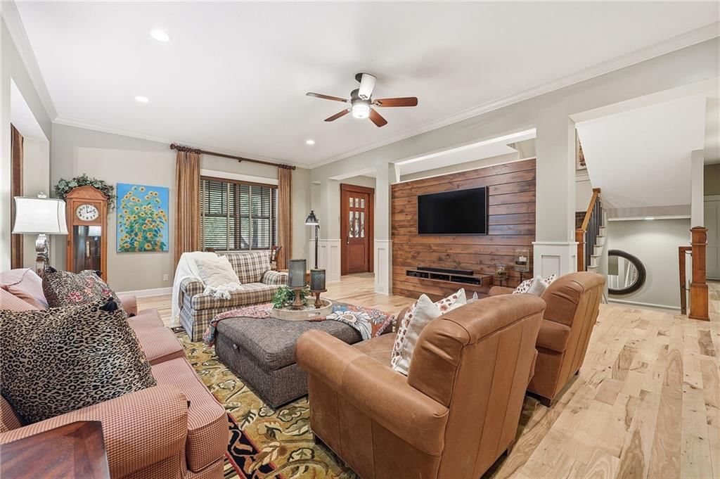 406 Homestead Drive — photo 6