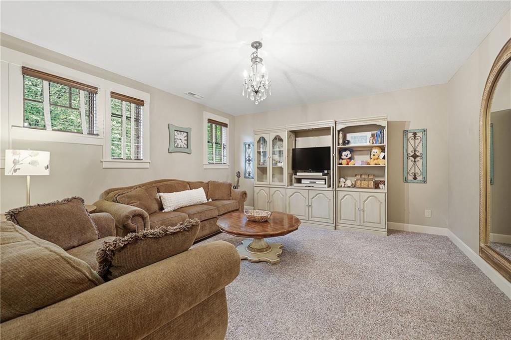 406 Homestead Drive — photo 35