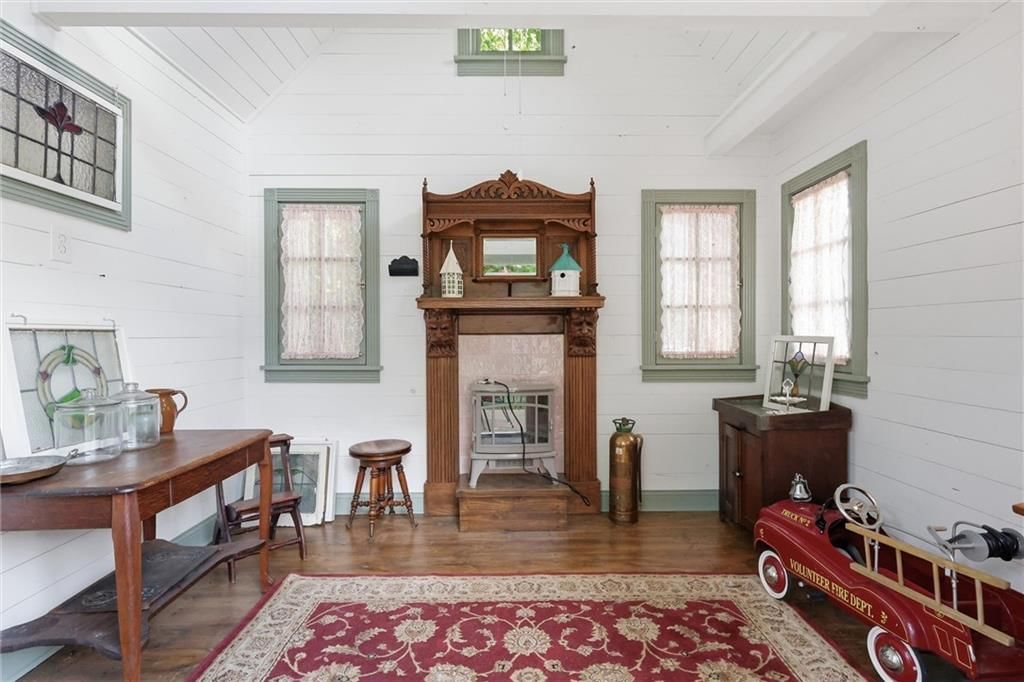 121 Spruce Street — photo 31