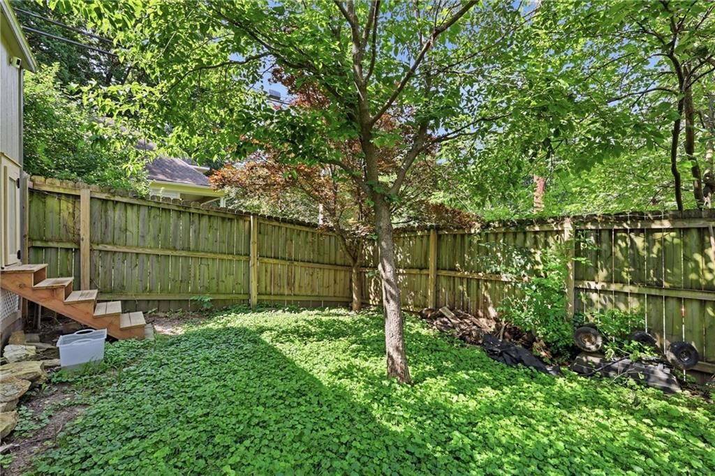 121 Spruce Street — photo 33