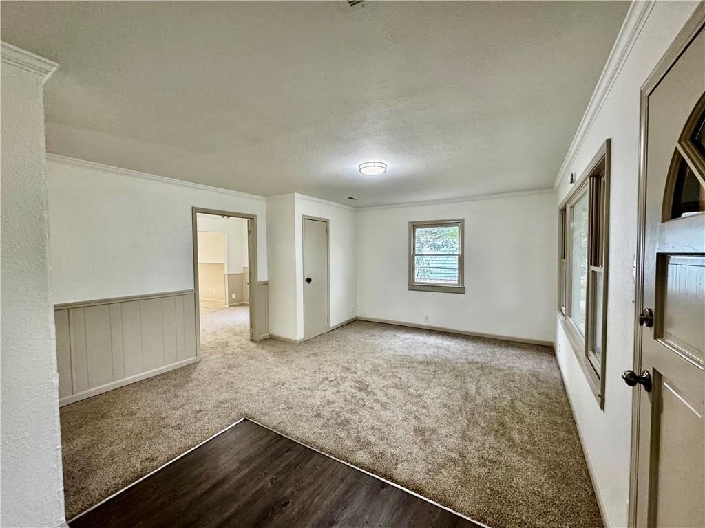 501 Orchard Lane — photo 4