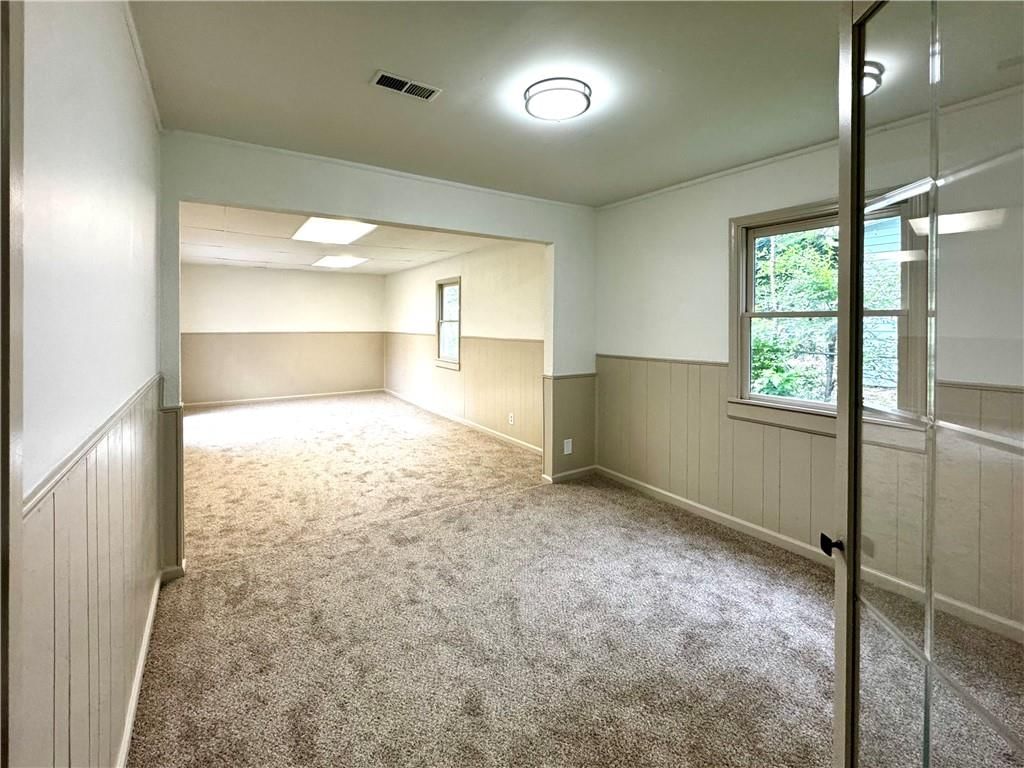 501 Orchard Lane — photo 8