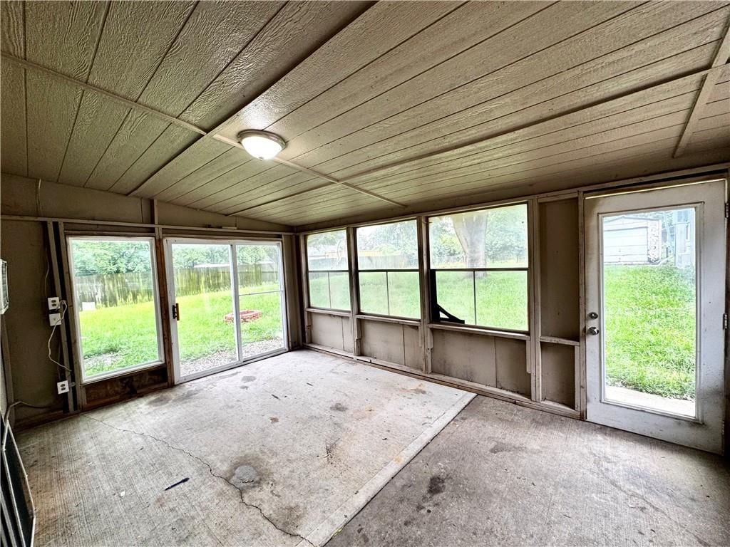 17210 Chestnut Drive — photo 17