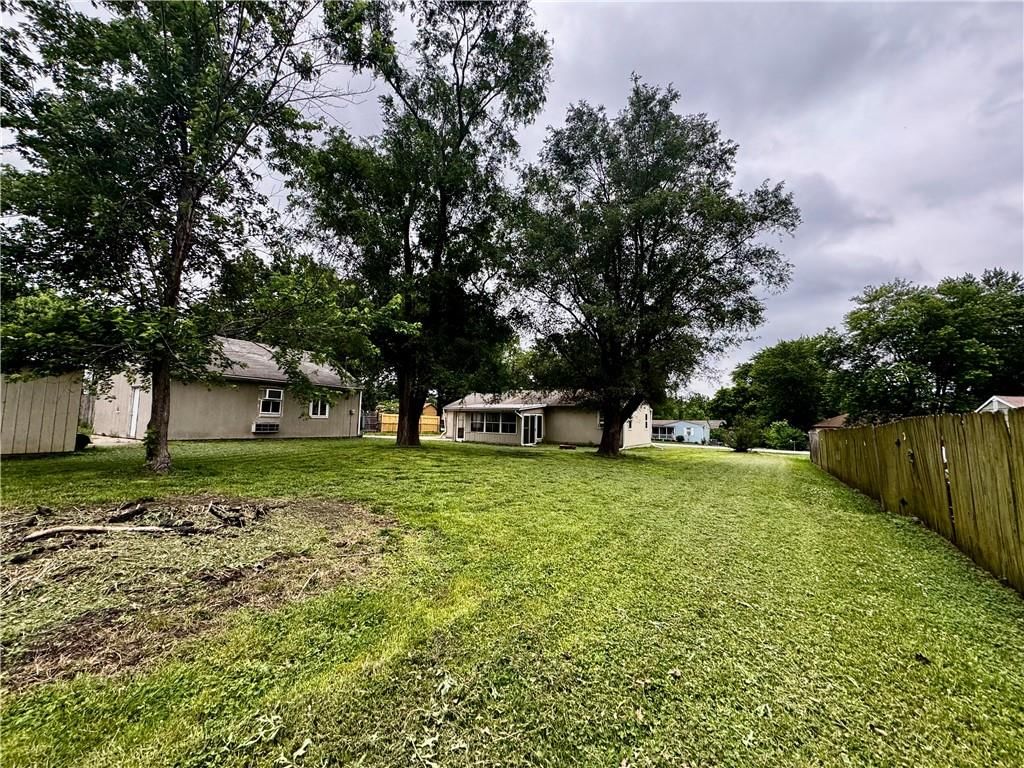 17210 Chestnut Drive — photo 22