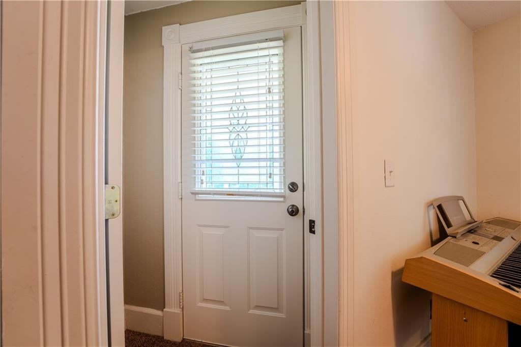 303 W 3rd Street — photo 34